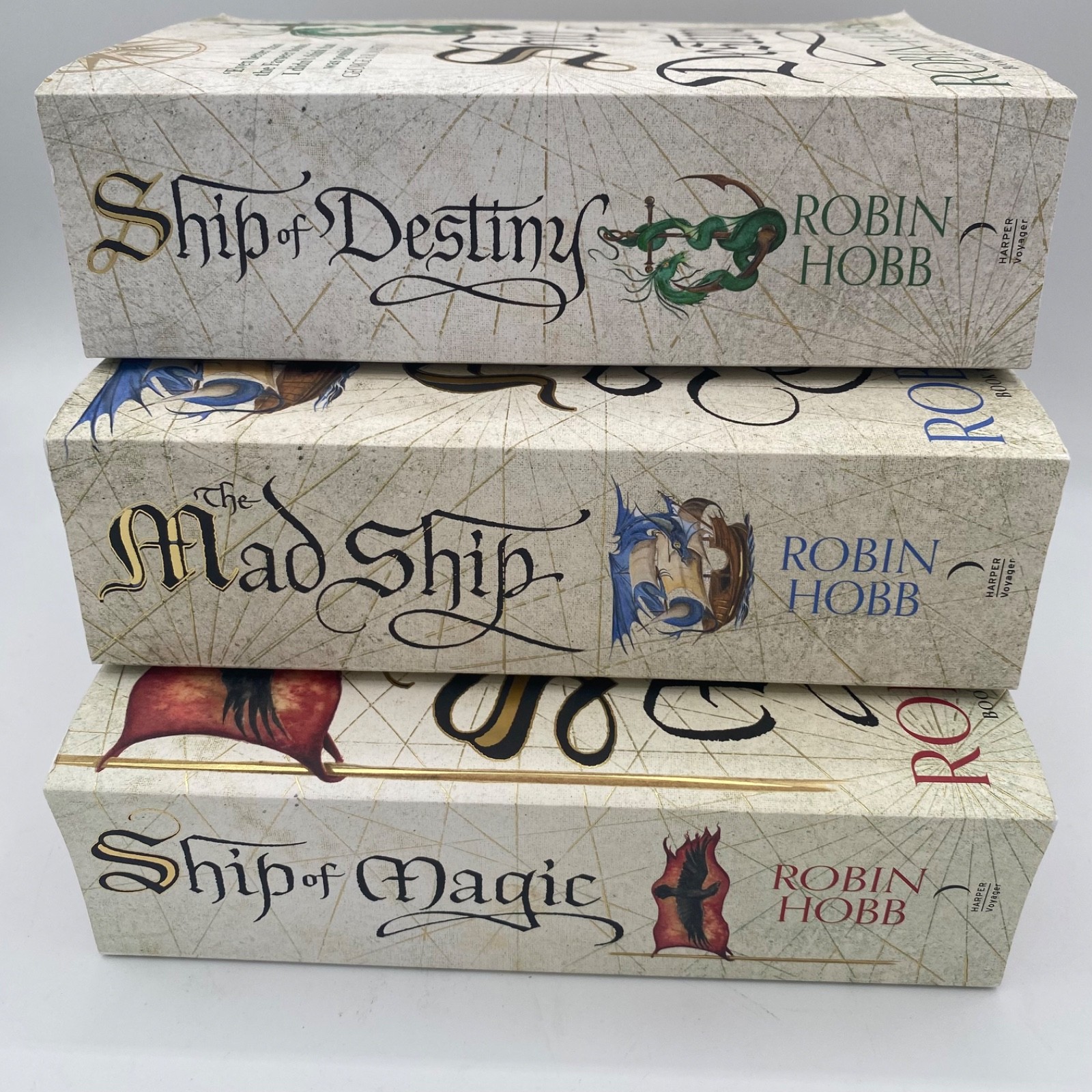 Ship of Magic, Mad Ship, Ship of Destiny 3 book series Robin Hobb, Liveship